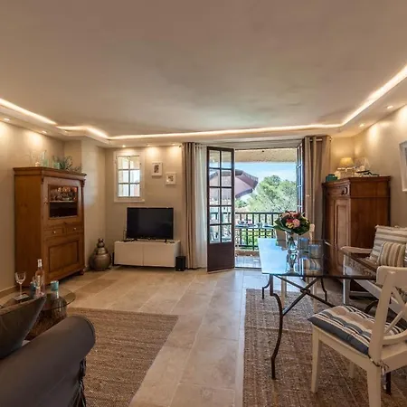 Apartment Le Poisson Bleu Saint-Raphael (Var)