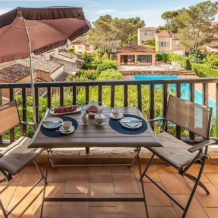 Le Poisson Bleu Apartment